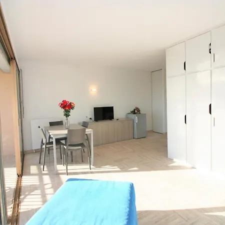 Apartment Surcouf Xxxiv 2888036 *